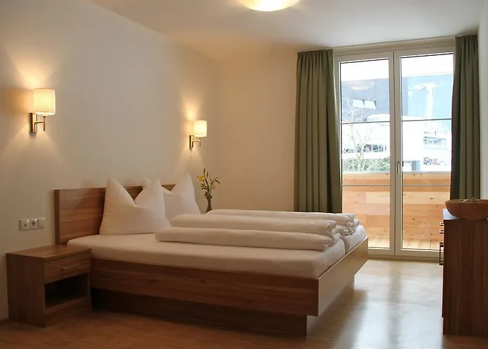 Mountain マイヤーホーフェン