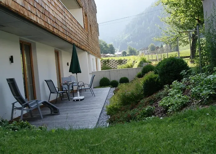 アパート Mountain